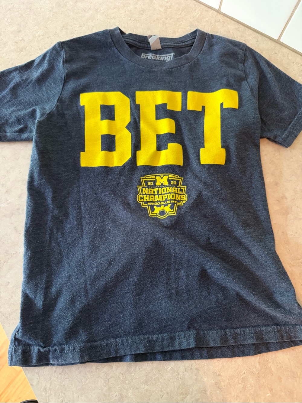 Navy & Yellow 'BET' Kids T-Shirt‎ - University Champions Graphic SUPER SOFT